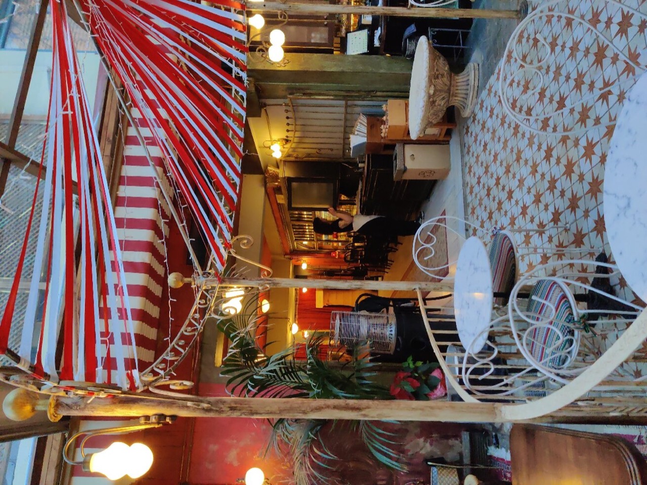 Omen deli & wines